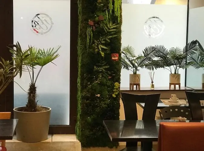 De Bretagne Hotel
