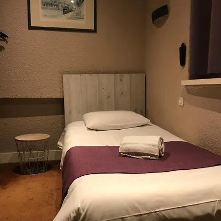 De Bretagne Hotell *